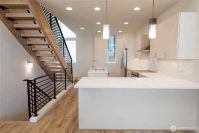 9239 B 16th Avenue SW, Seattle, WA 98106 - Photo 15