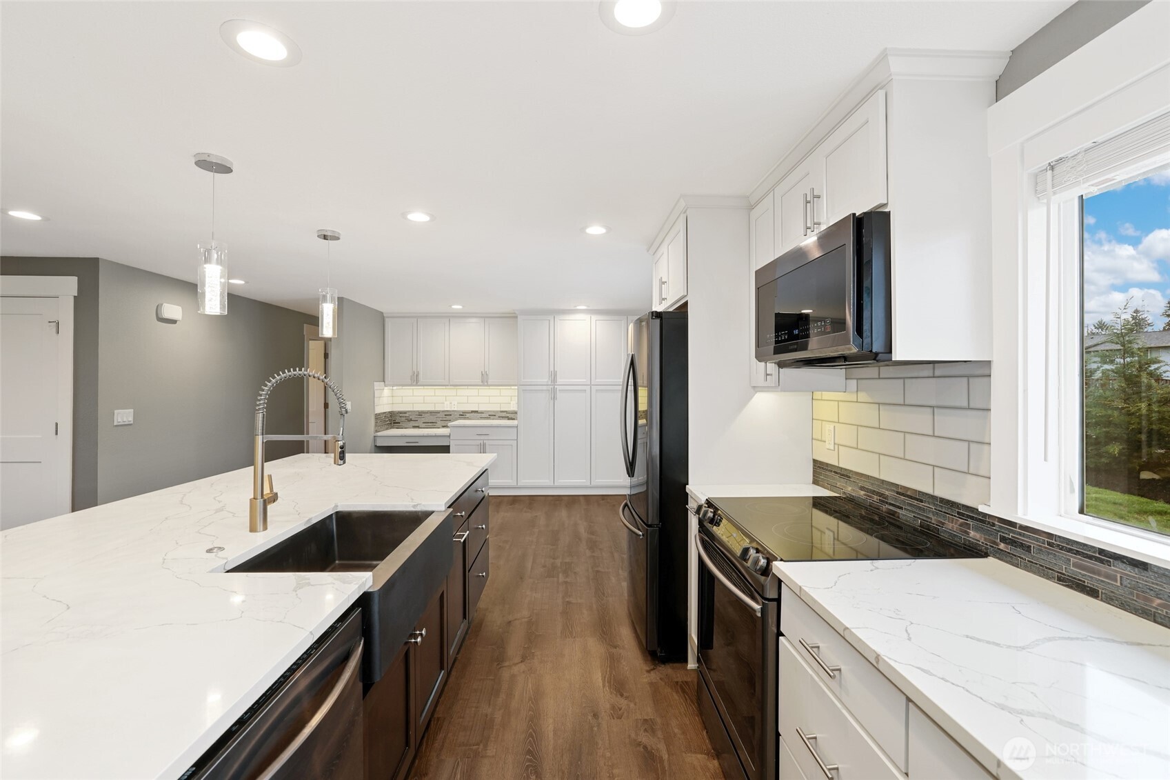 16517 43rd Avenue E, Tacoma, WA 98446