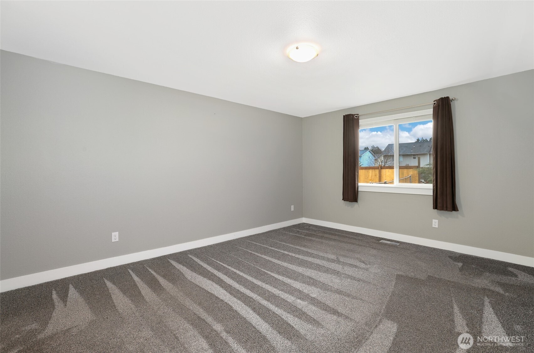 16517 43rd Avenue E, Tacoma, WA 98446