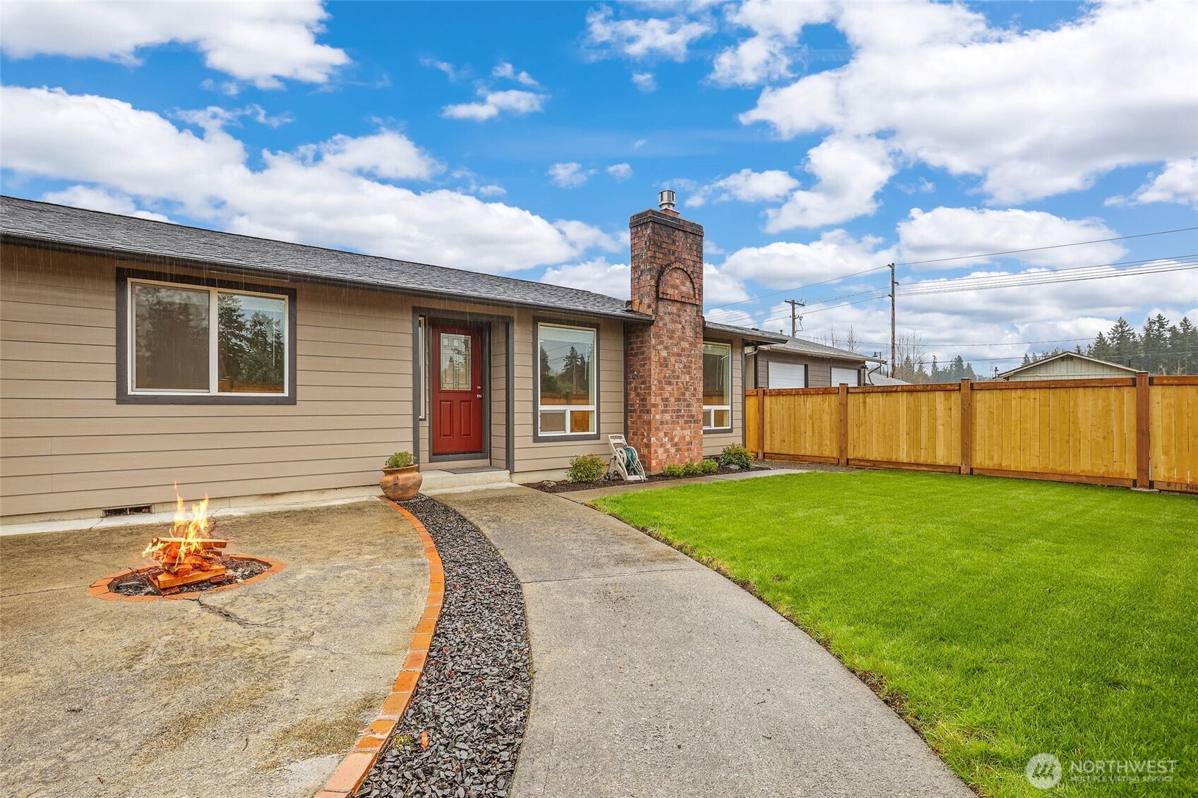 16517 43rd Avenue E, Tacoma, WA 98446