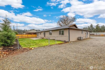 16517 43rd Avenue E, Tacoma, WA 98446 - Photo 34
