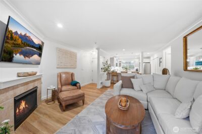 25025 SE Klahanie Boulevard #K101, Sammamish, WA 98029