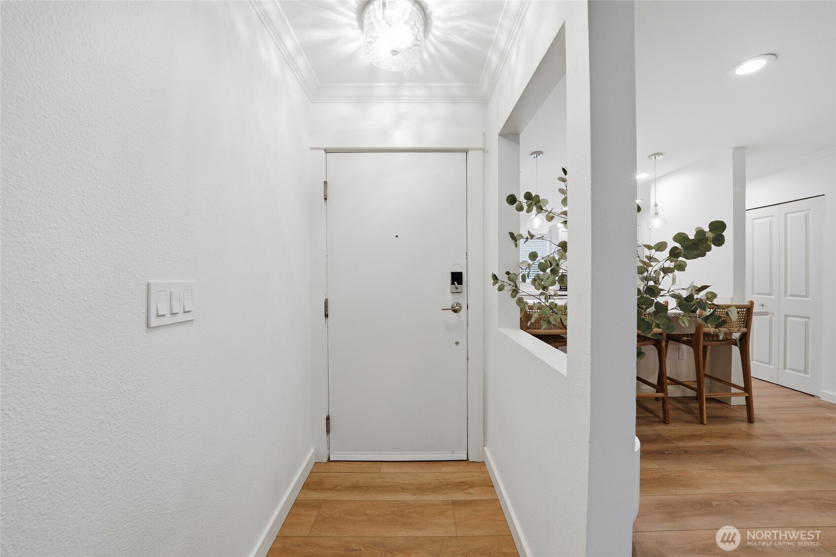 25025 SE Klahanie Boulevard #K101, Sammamish, WA 98029