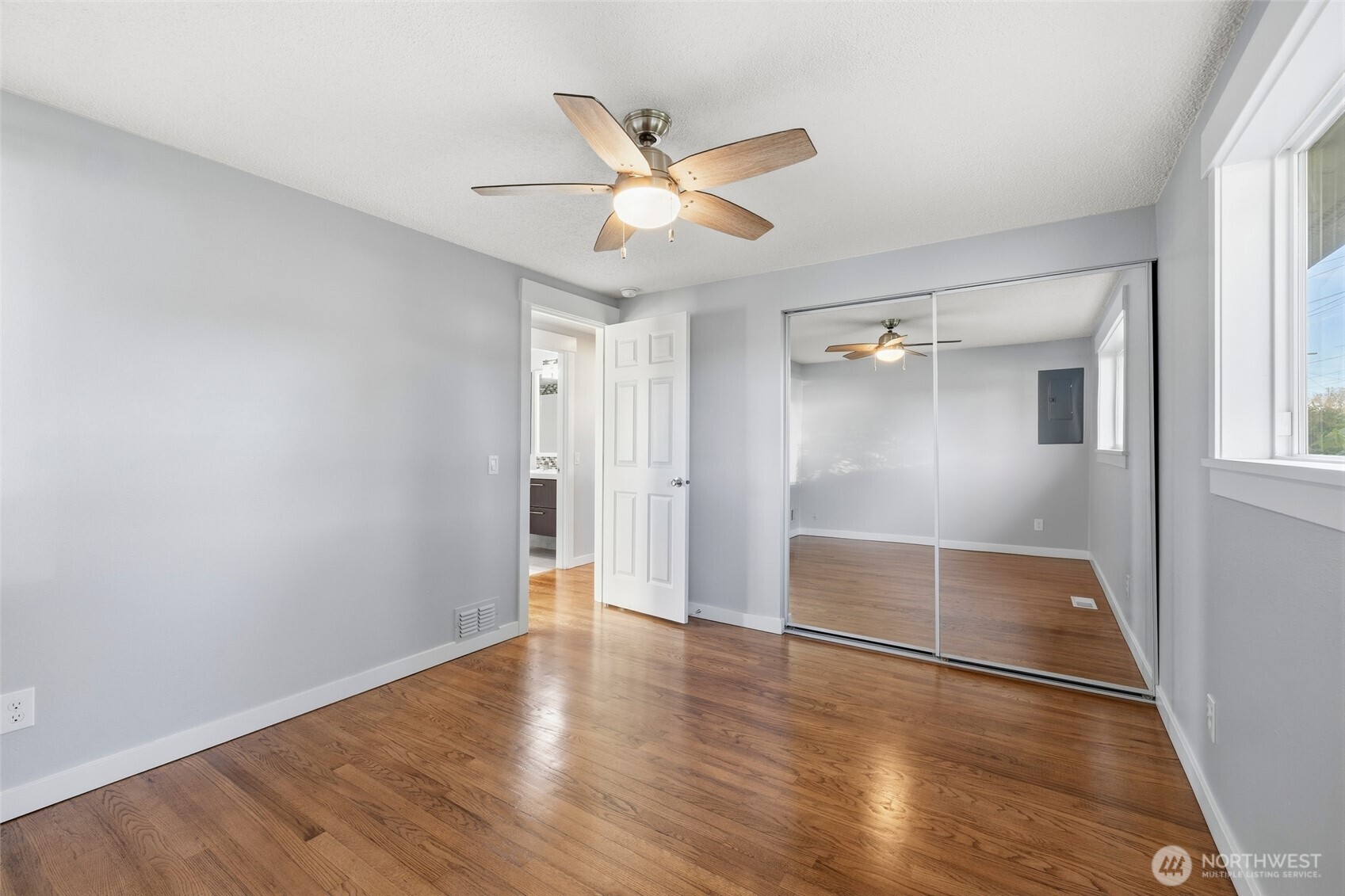 12005 SE 157th Place , Renton, WA 98058