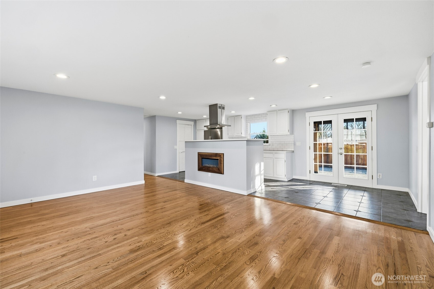 12005 SE 157th Place , Renton, WA 98058