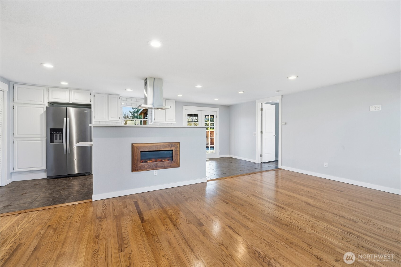 12005 SE 157th Place , Renton, WA 98058