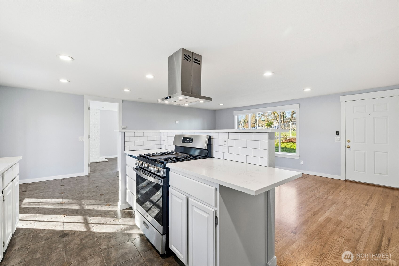 12005 SE 157th Place , Renton, WA 98058