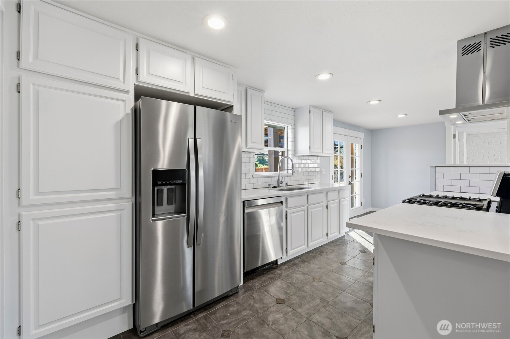 12005 SE 157th Place , Renton, WA 98058