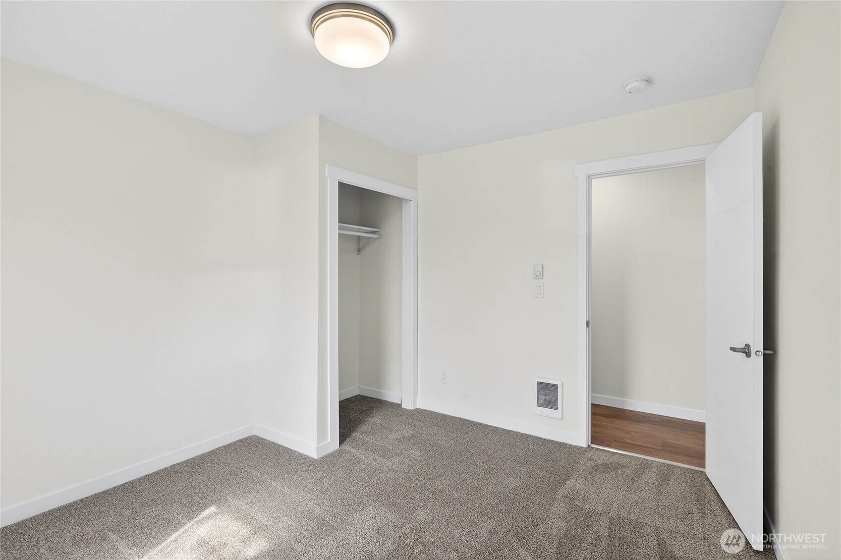 6931 S Tyler Street , Tacoma, WA 98409