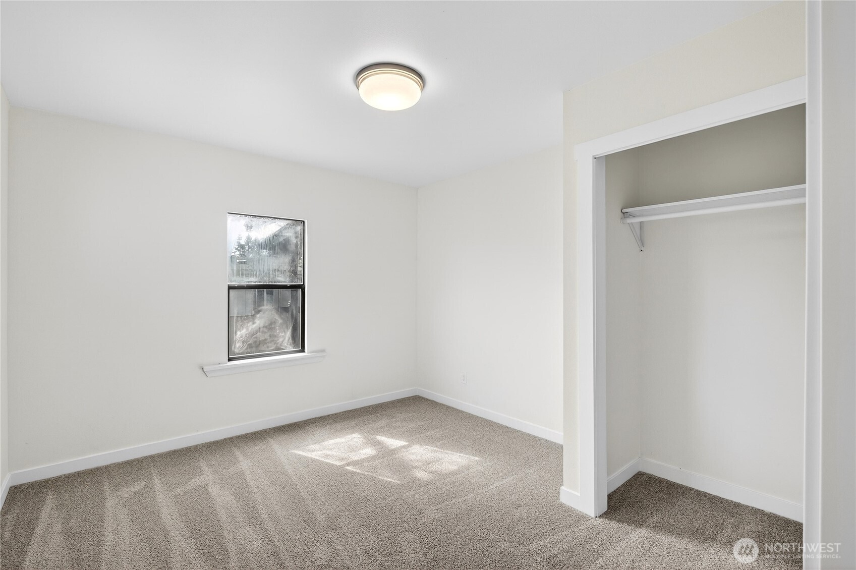 6931 S Tyler Street , Tacoma, WA 98409