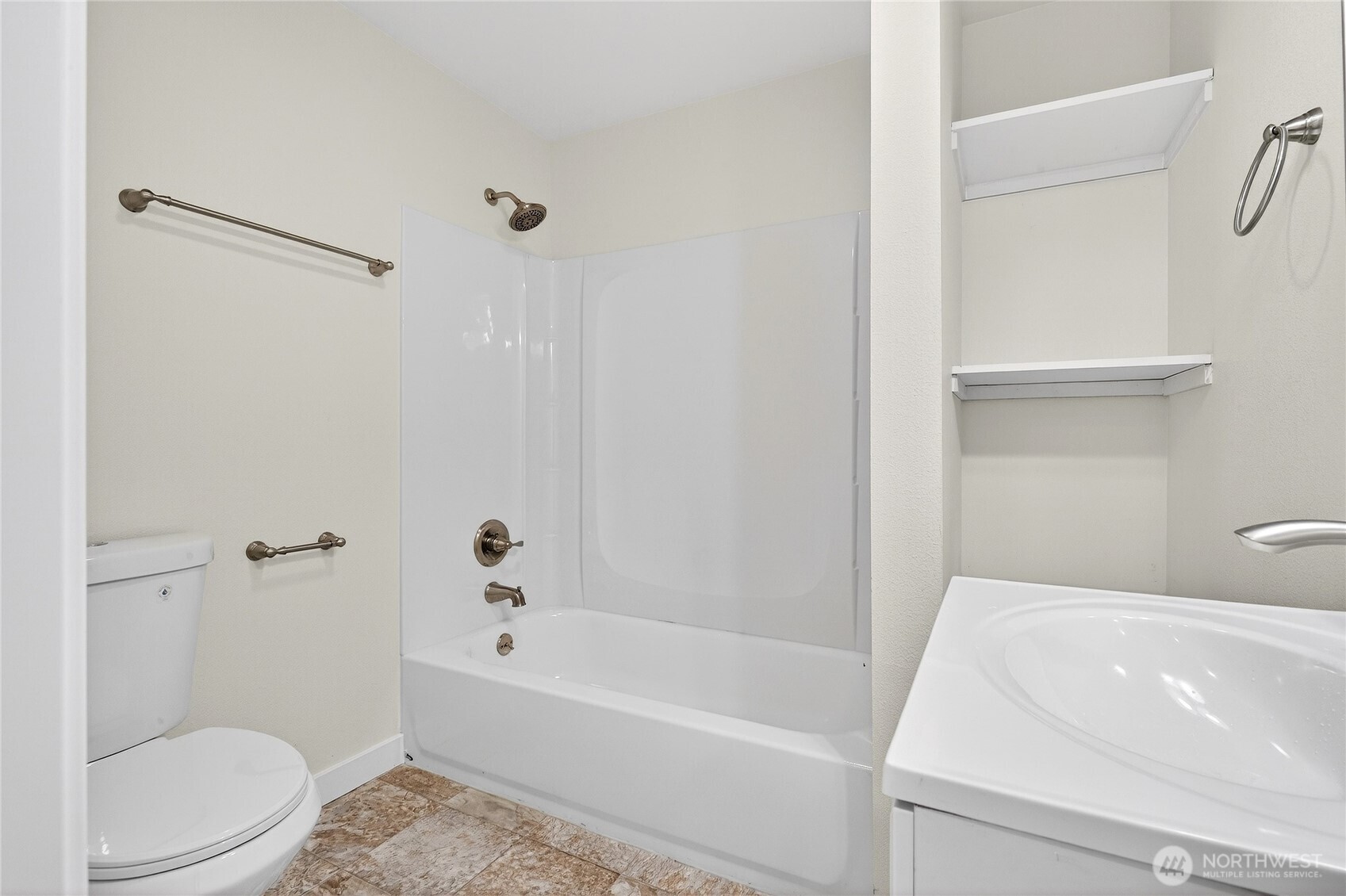 6931 S Tyler Street , Tacoma, WA 98409