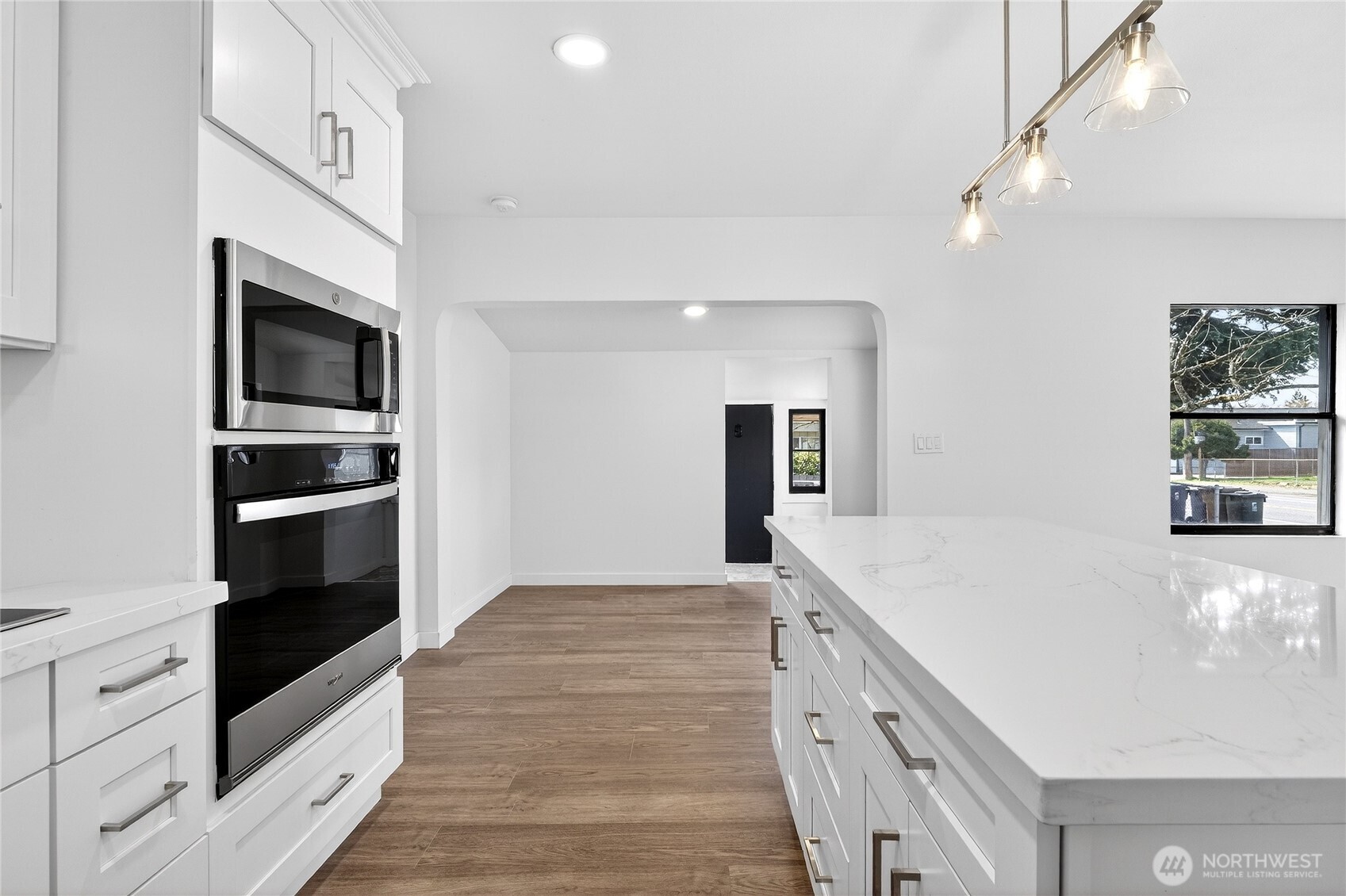 6931 S Tyler Street , Tacoma, WA 98409