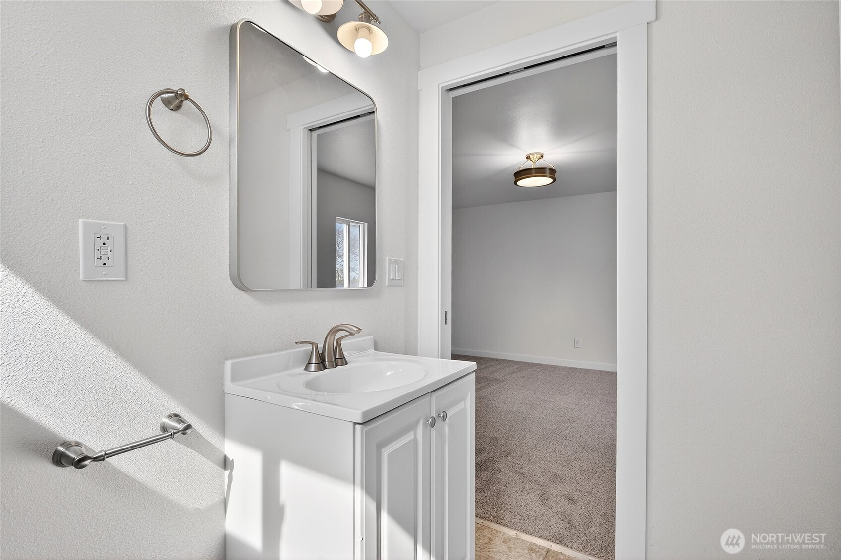 6931 S Tyler Street , Tacoma, WA 98409