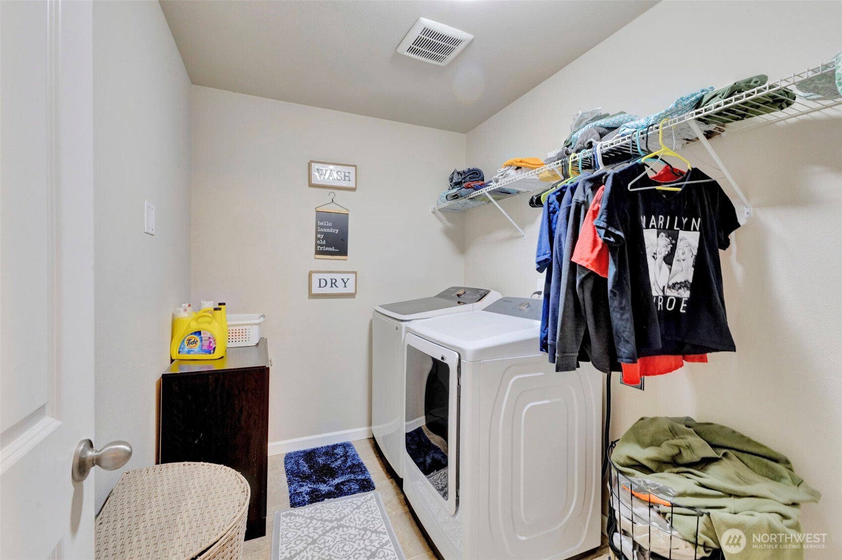 210 Fielding Street Ct E, Orting, WA 98360