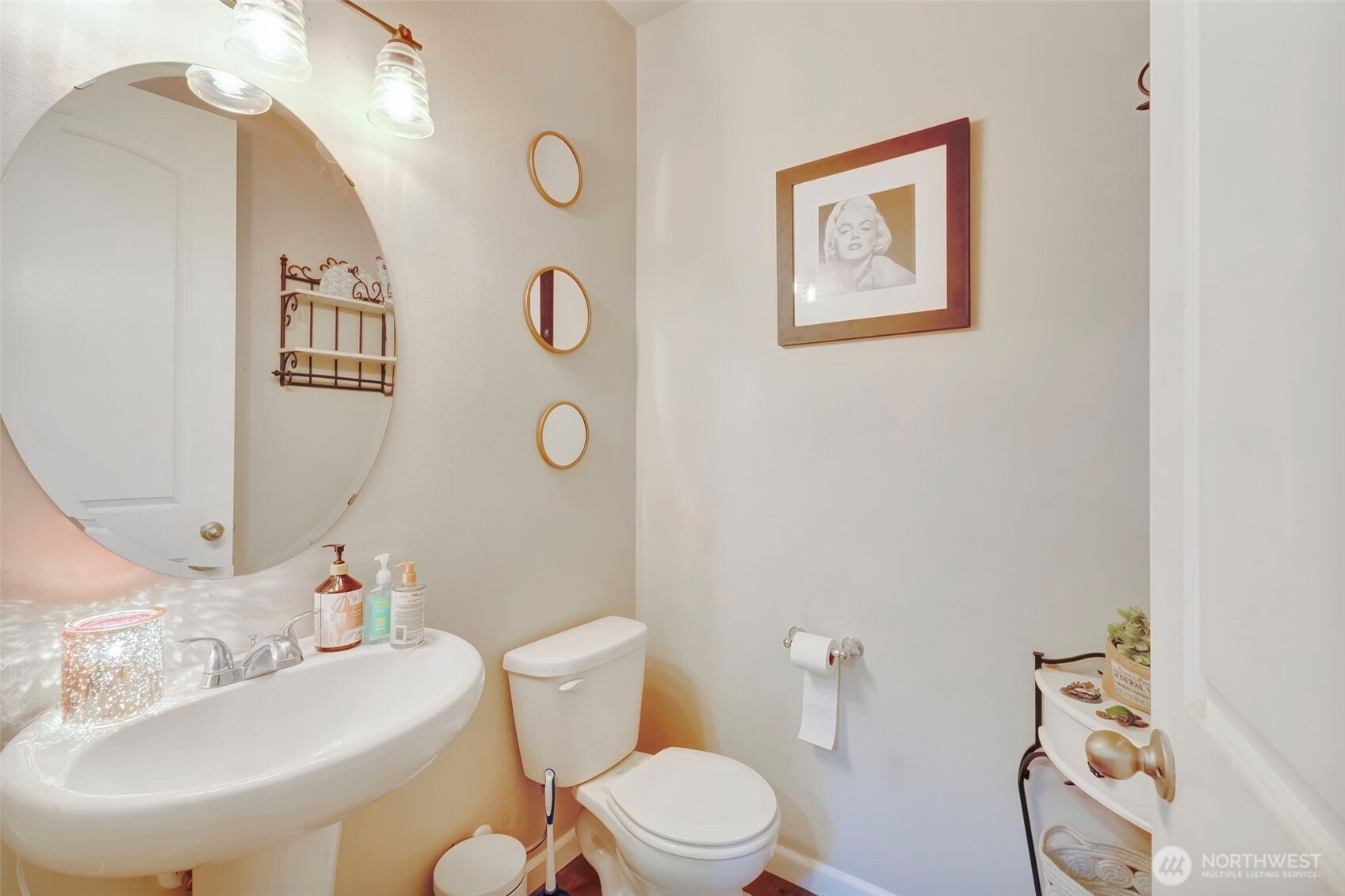 210 Fielding Street Ct E, Orting, WA 98360