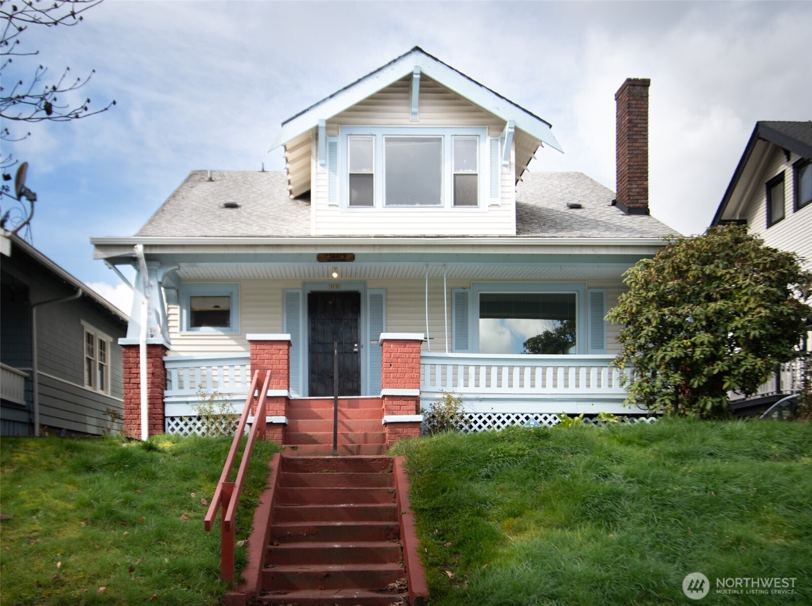 1208 S Ainsworth Avenue , Tacoma, WA 98405