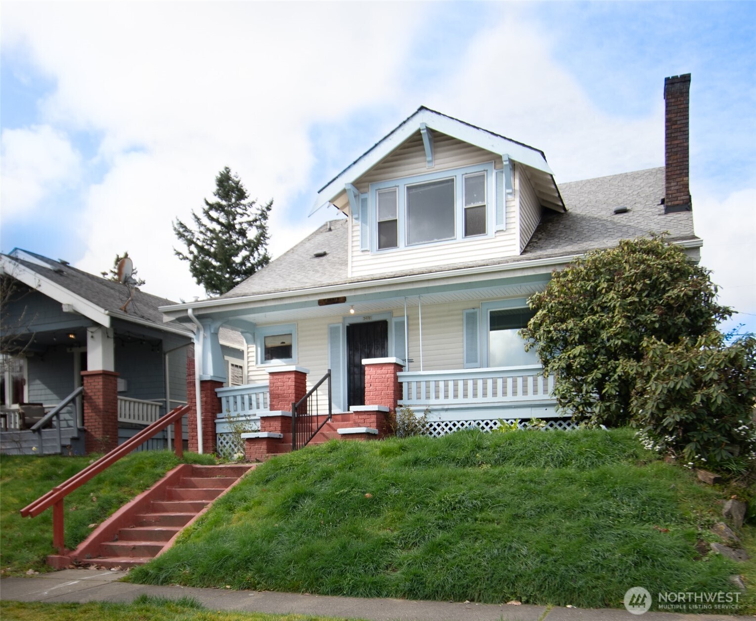 1208 S Ainsworth Avenue , Tacoma, WA 98405