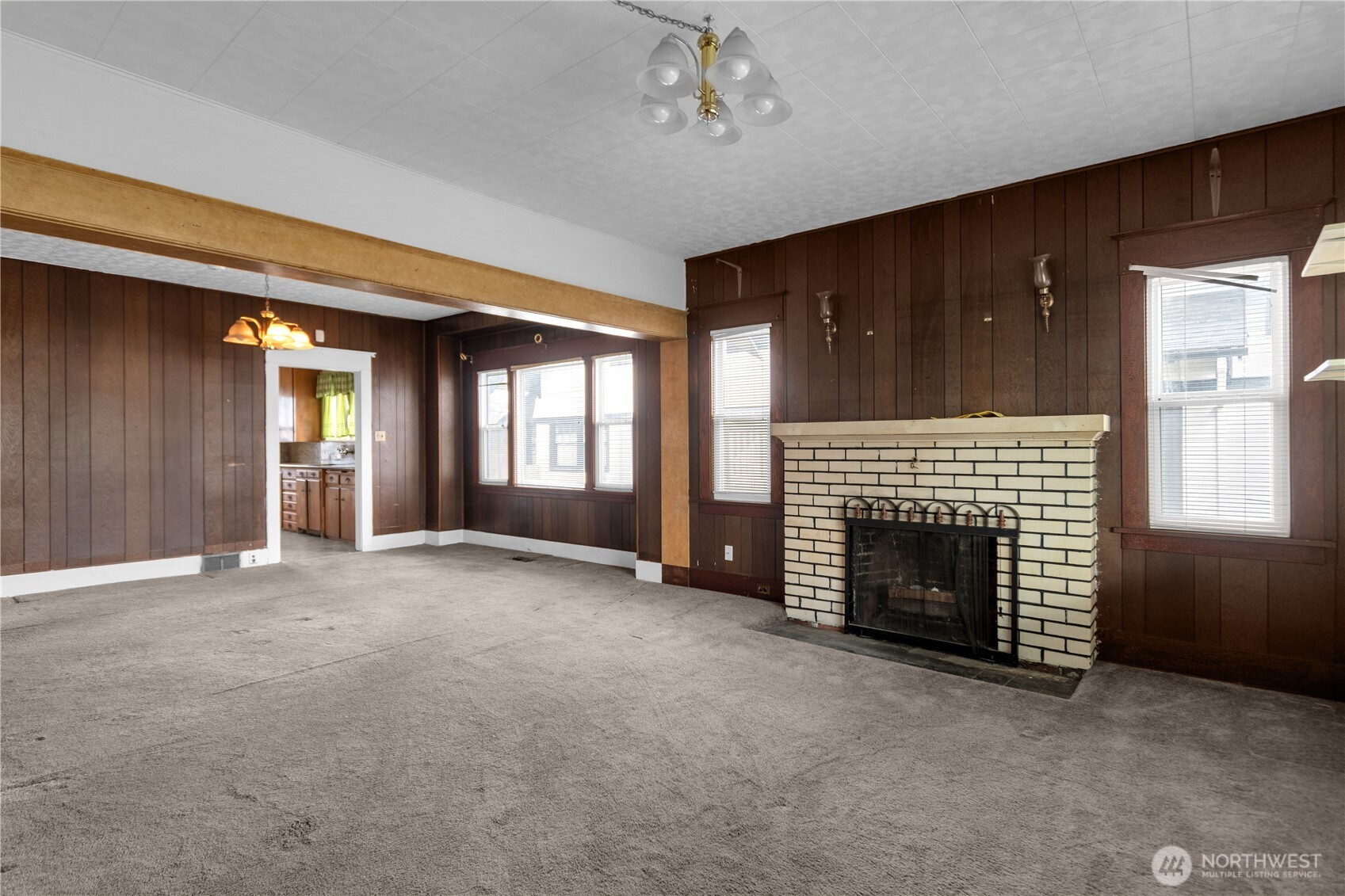 1208 S Ainsworth Avenue , Tacoma, WA 98405