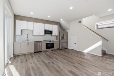 1816 24th Avenue S, Seattle, WA 98144 - Photo 6