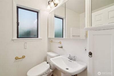1114 2nd Avenue N, Seattle, WA 98109 - Photo 13