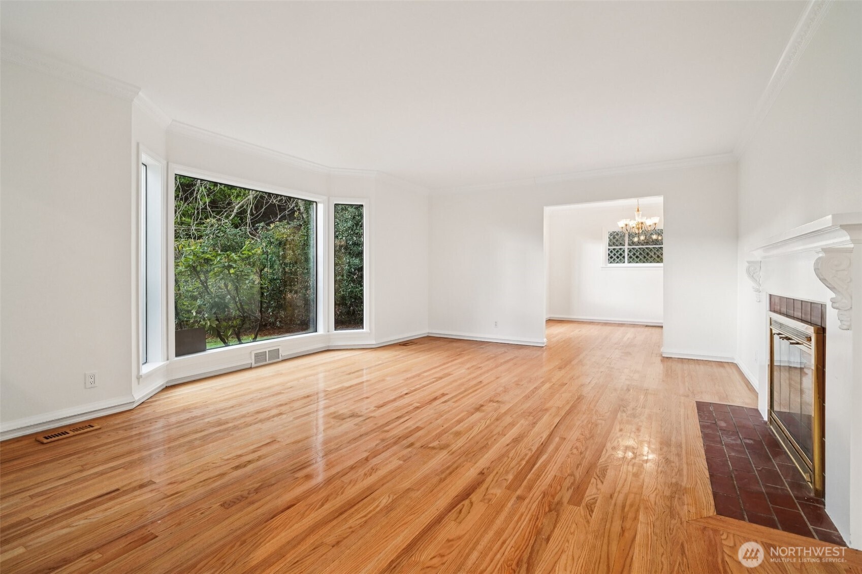 1114 2nd Avenue N, Seattle, WA 98109