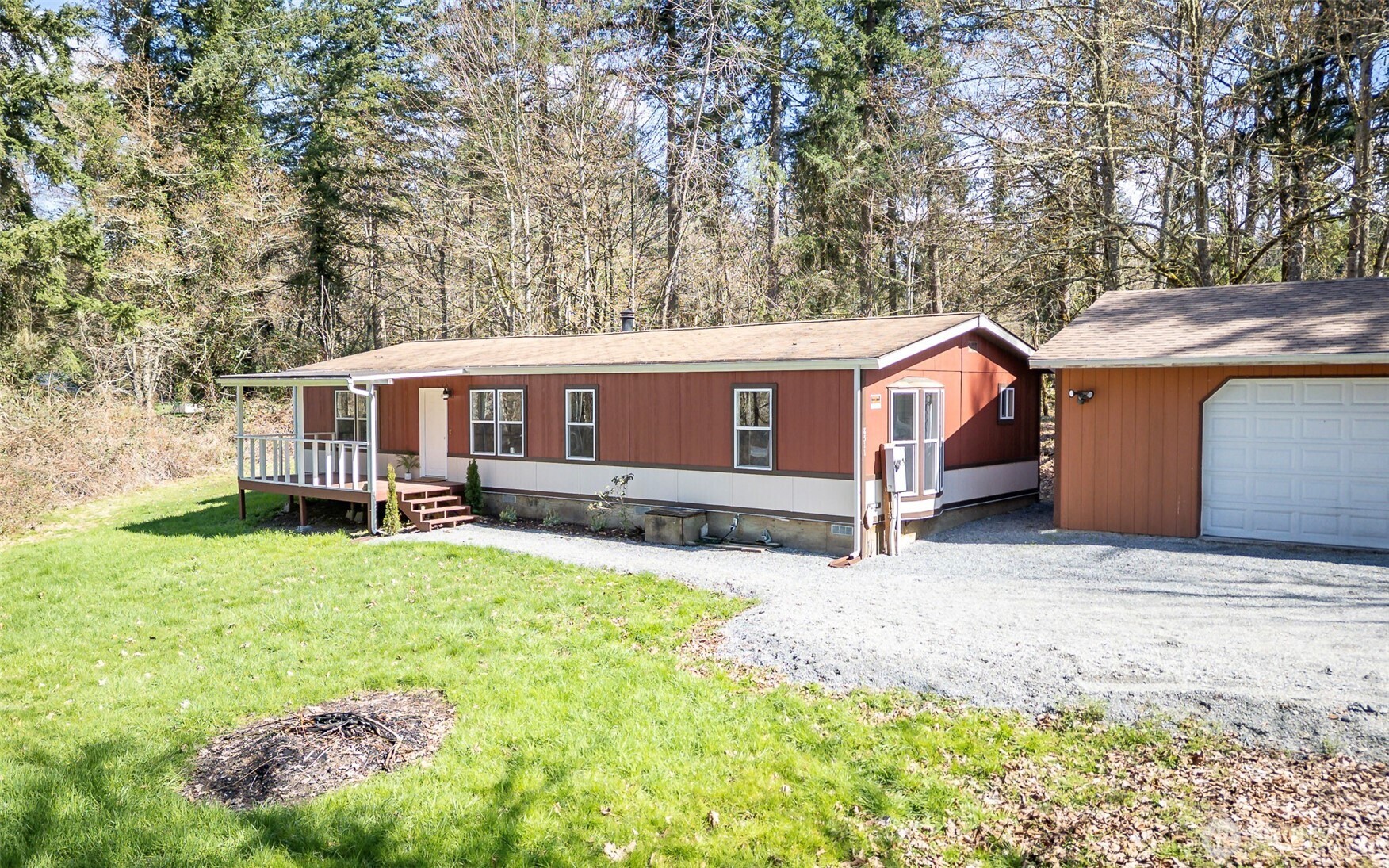 8511 361st Street E, Eatonville, WA 98328