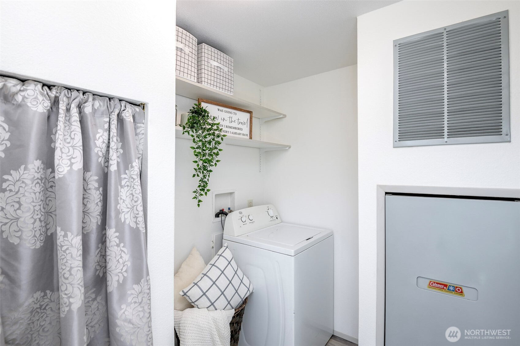 8511 361st Street E, Eatonville, WA 98328