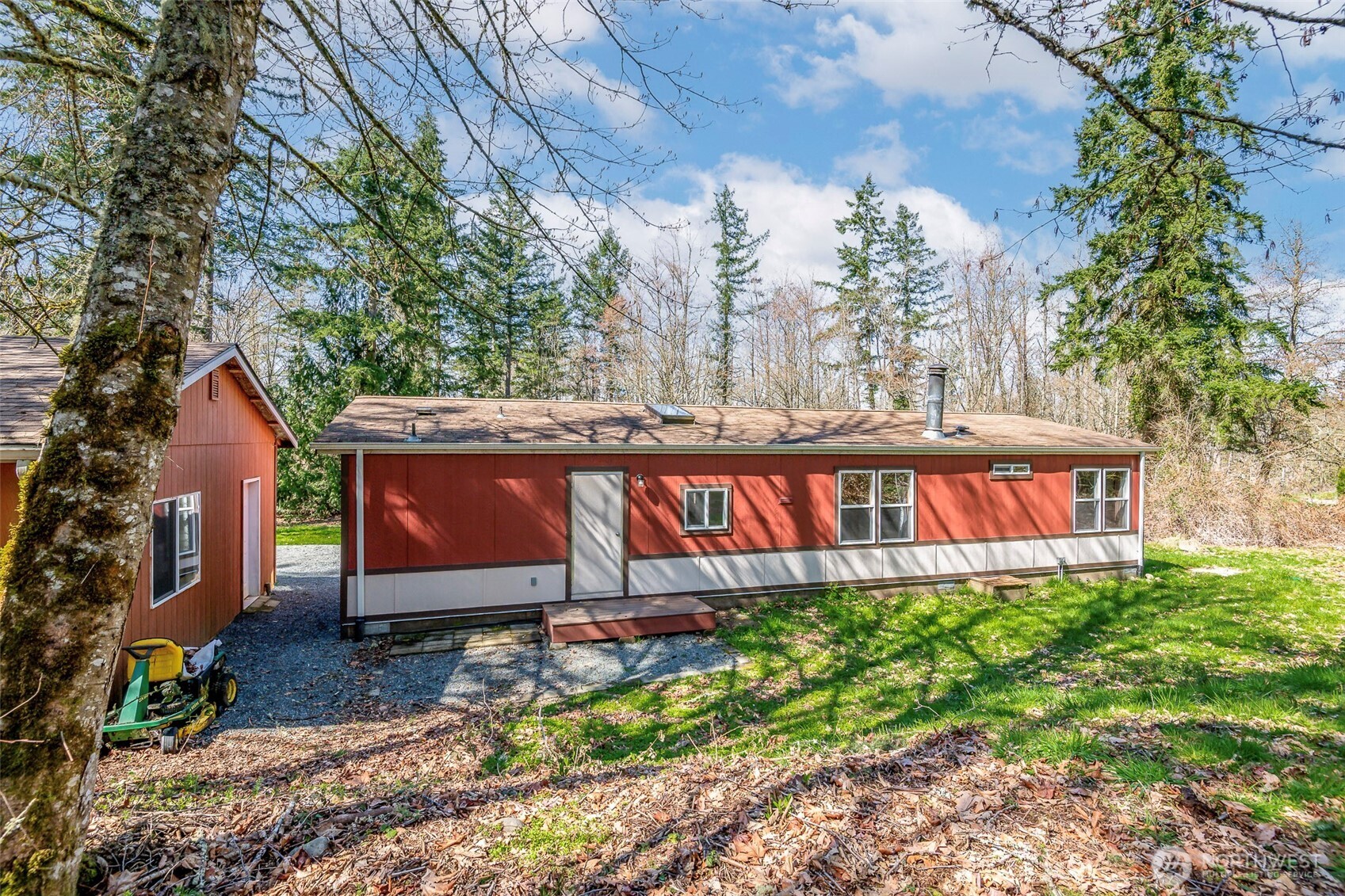 8511 361st Street E, Eatonville, WA 98328