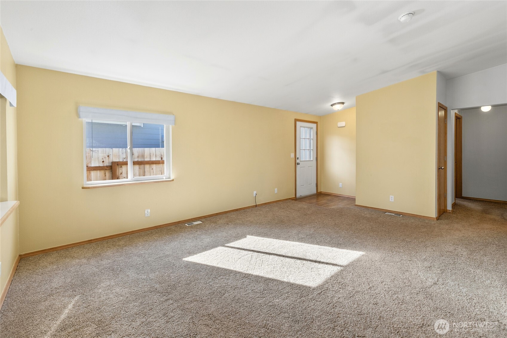 605 N Park Street , Cle Elum, WA 98922