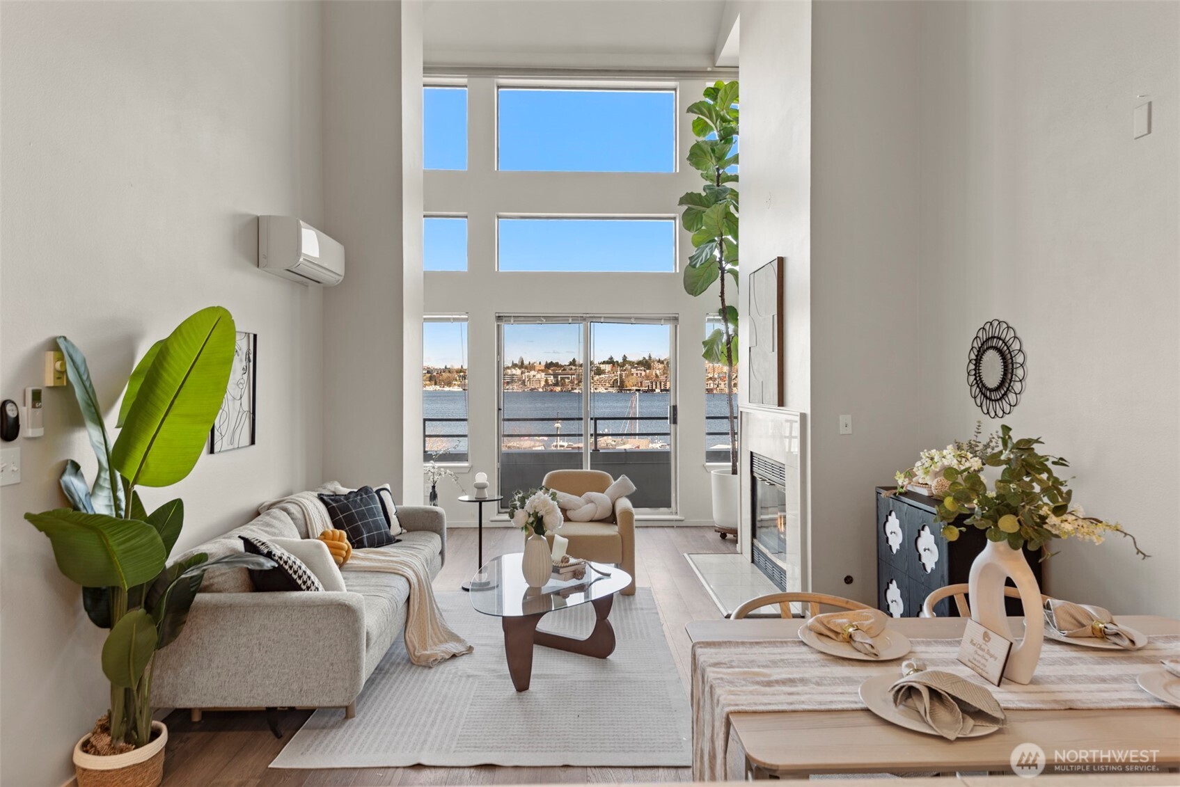 2400 8th Avenue N #1S, Seattle, WA 98109