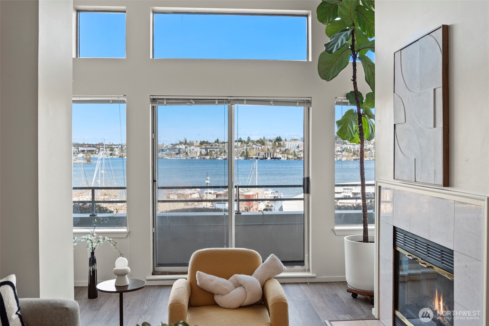 2400 8th Avenue N #1S, Seattle, WA 98109