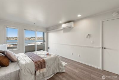 2400 8th Avenue N #1S, Seattle, WA 98109 - Photo 12