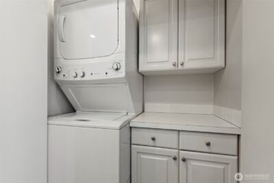 2400 8th Avenue N #1S, Seattle, WA 98109 - Photo 19