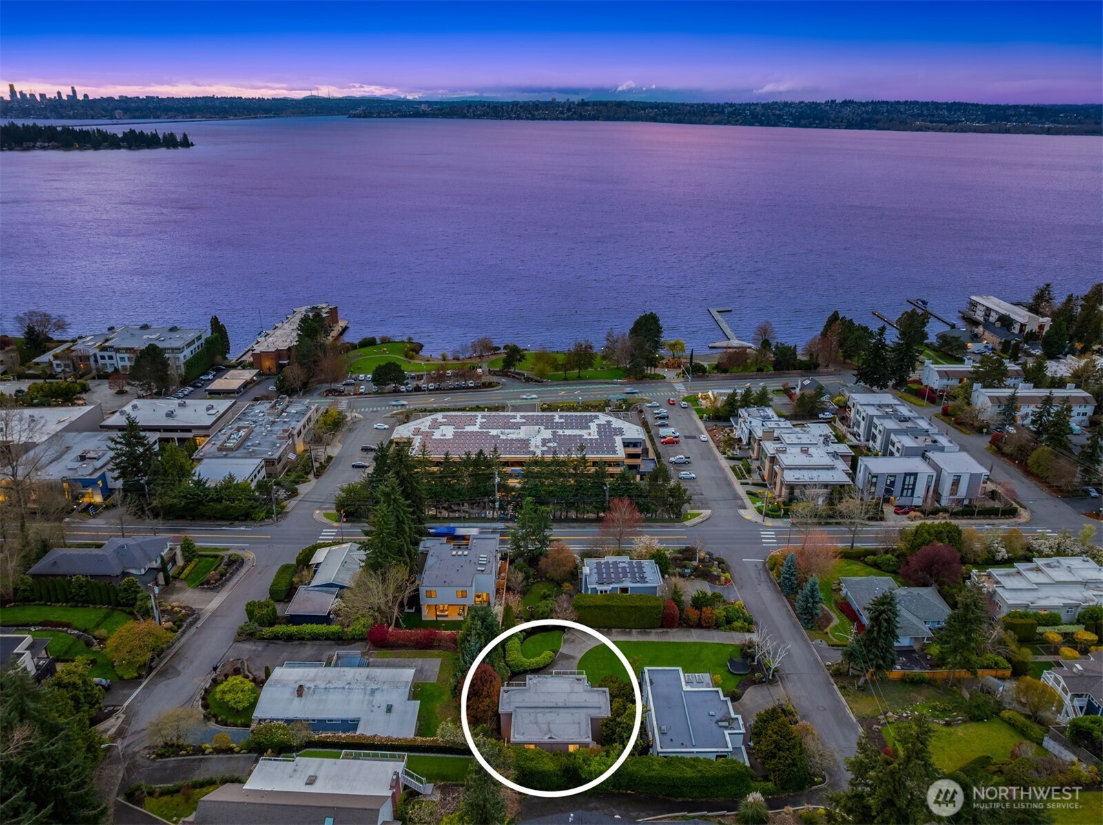 10211 NE 59th Street , Kirkland, WA 98033