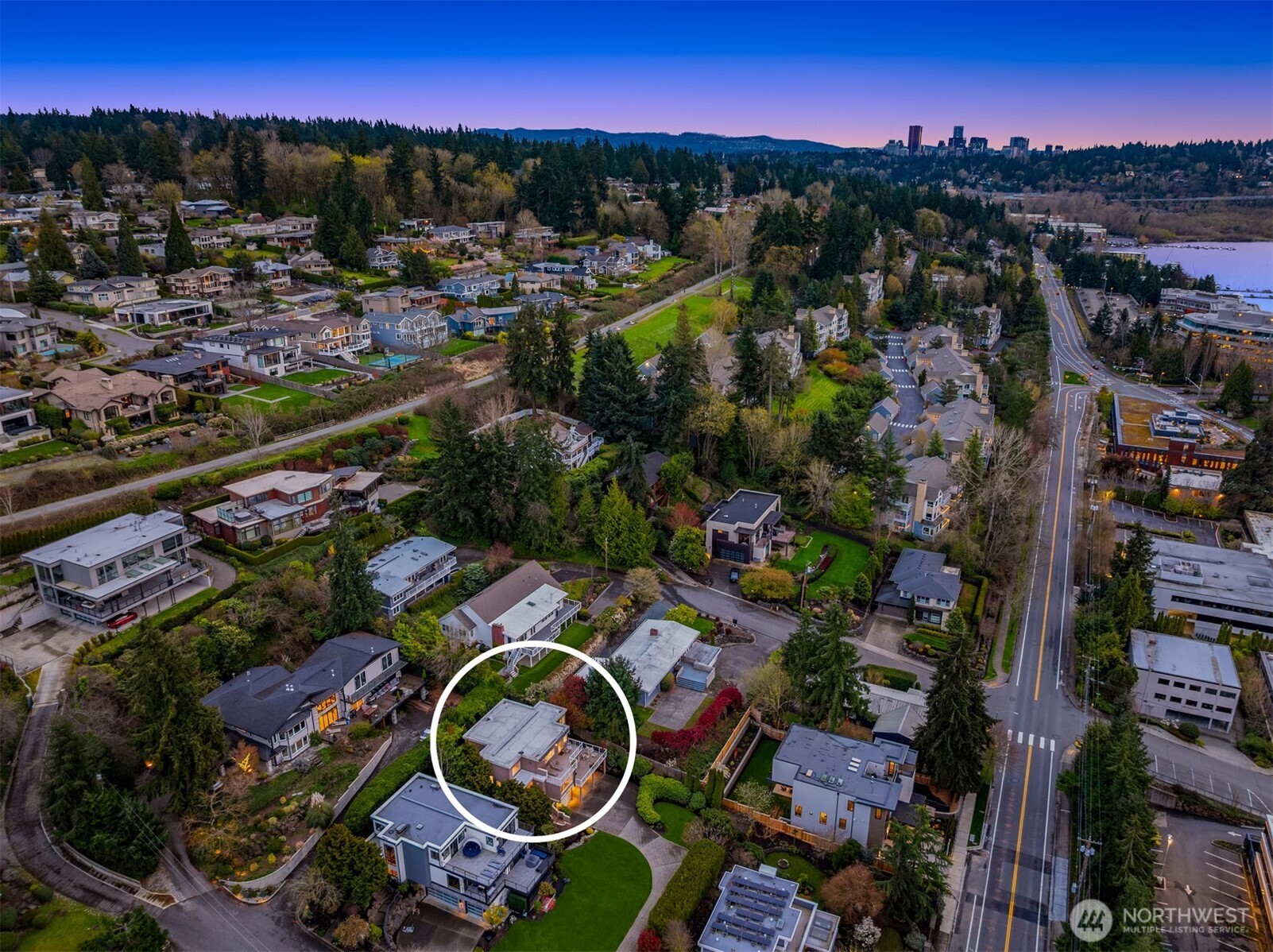 10211 NE 59th Street , Kirkland, WA 98033