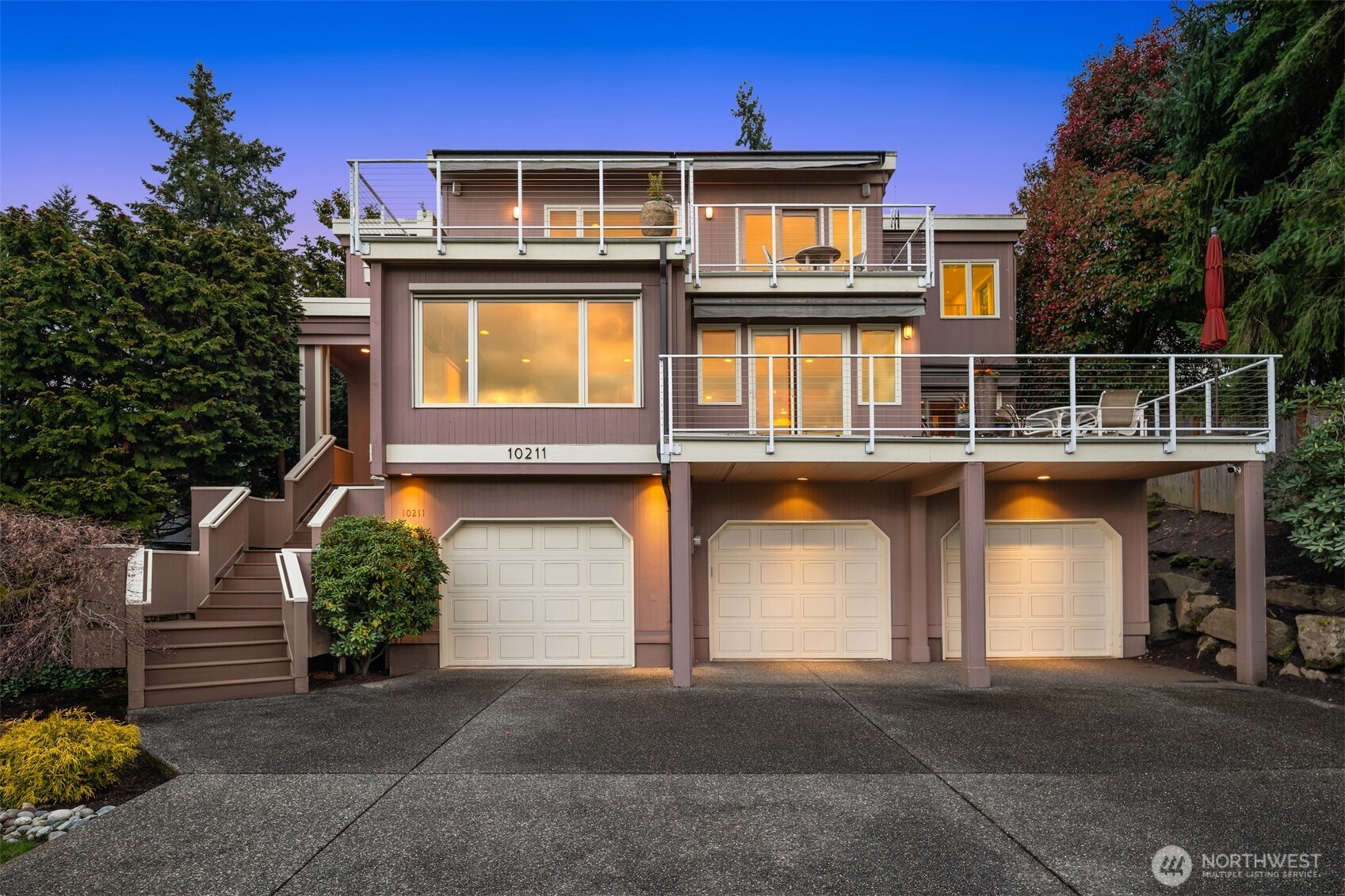 10211 NE 59th Street , Kirkland, WA 98033