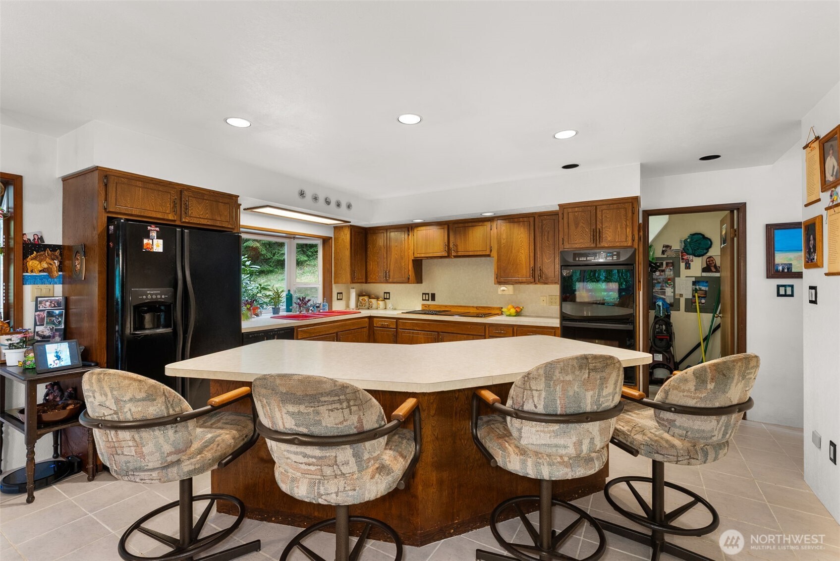 43 Hines Valley Road , Raymond, WA 98577