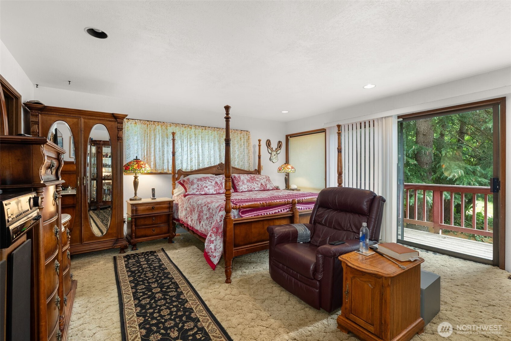 43 Hines Valley Road , Raymond, WA 98577