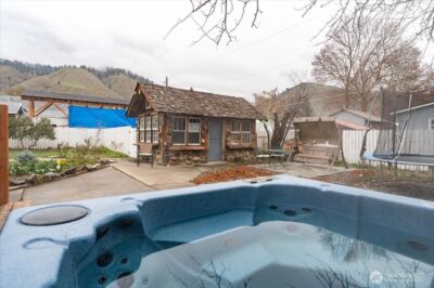 225 S Division Street , Cashmere, WA 98815 - Photo 33