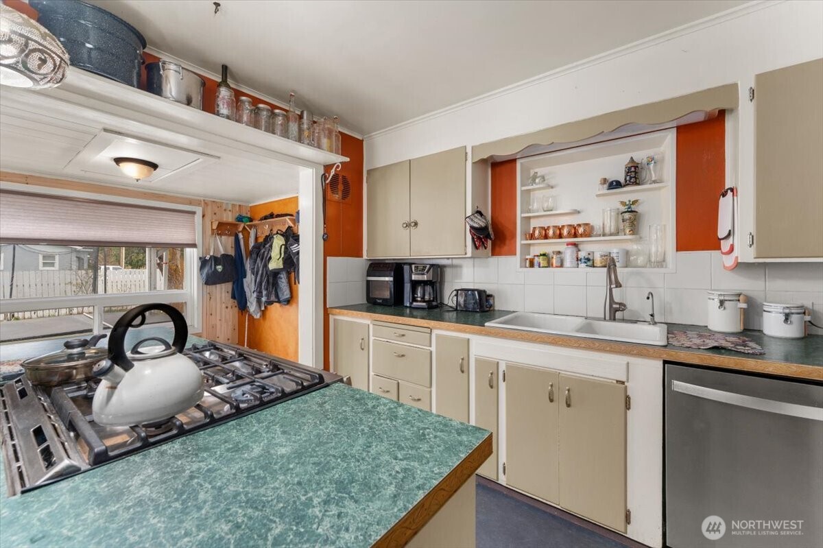 225 S Division Street , Cashmere, WA 98815