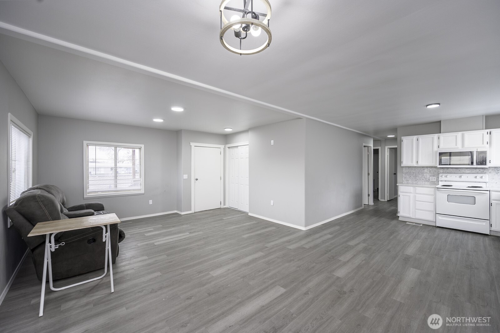 4000 Longview Street NE #82, Moses Lake, WA 98837