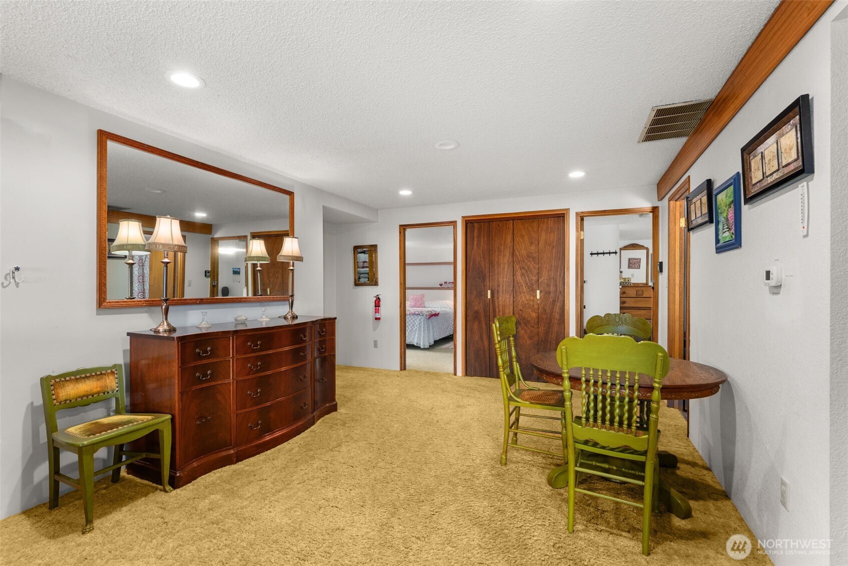 431 B Street , South Bend, WA 98586