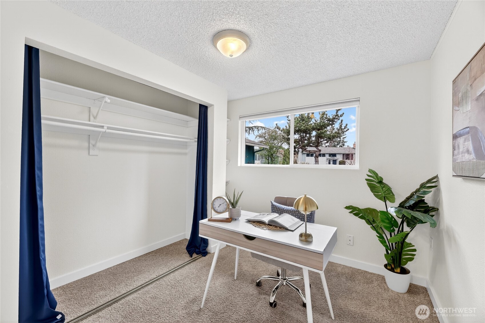 927 S 240th Place , Des Moines, WA 98198