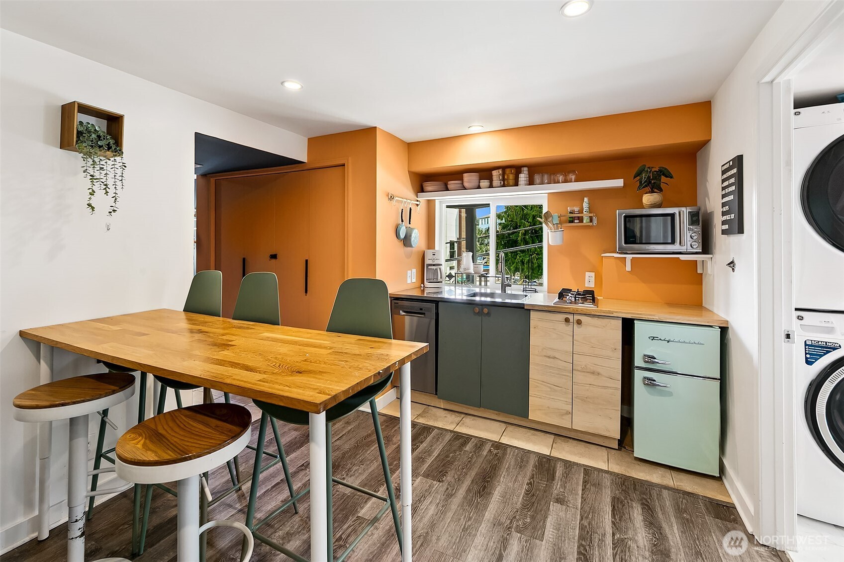 1623 Ferry Avenue SW, Seattle, WA 98116