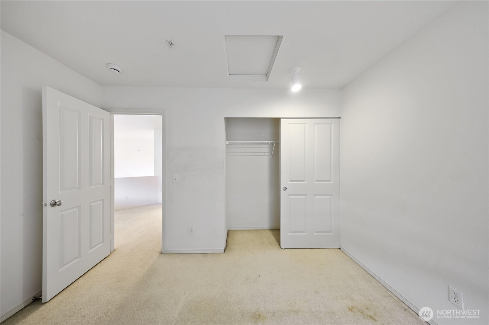 22534 43rd Avenue S #19-3, Kent, WA 98032-8470