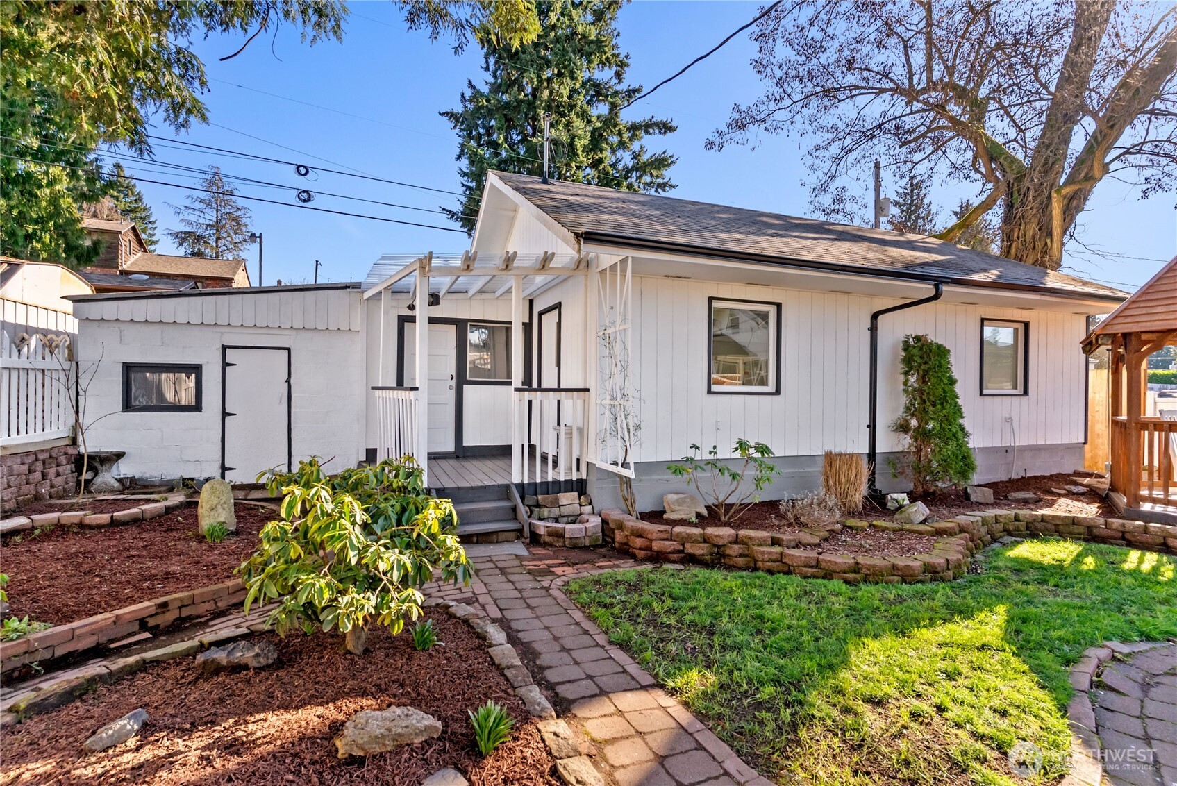 1239 S Verde Street , Tacoma, WA 98405-1146