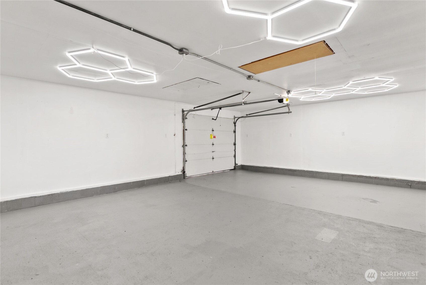 1239 S Verde Street , Tacoma, WA 98405-1146