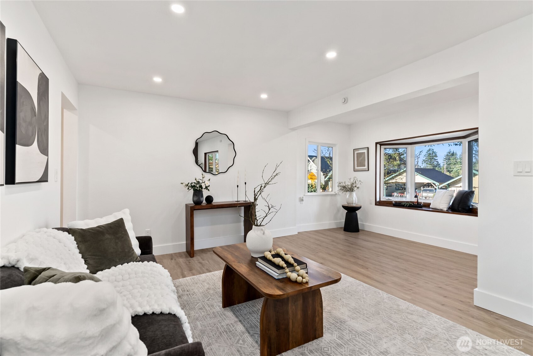 1239 S Verde Street , Tacoma, WA 98405-1146