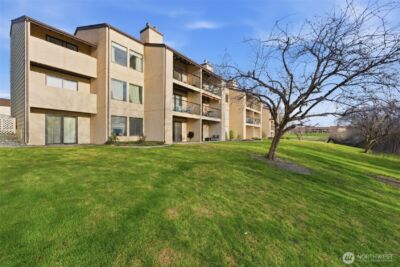 303 Gage Boulevard #322, Richland, WA 99352-8902 - Photo 1