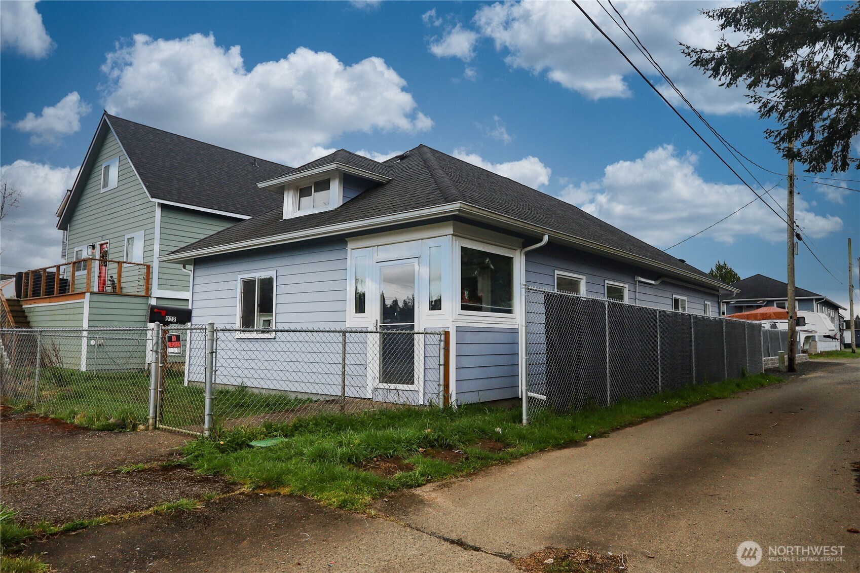 912 Ramer Avenue , Hoquiam, WA 98550